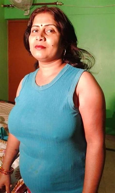 desi bhabhi nude image|desi bhabhi nude pictures